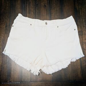 Pistola Eliana White Fray hem denim distressed shorts size 29